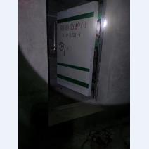 玻璃钢隧道防护门安装现场照片1